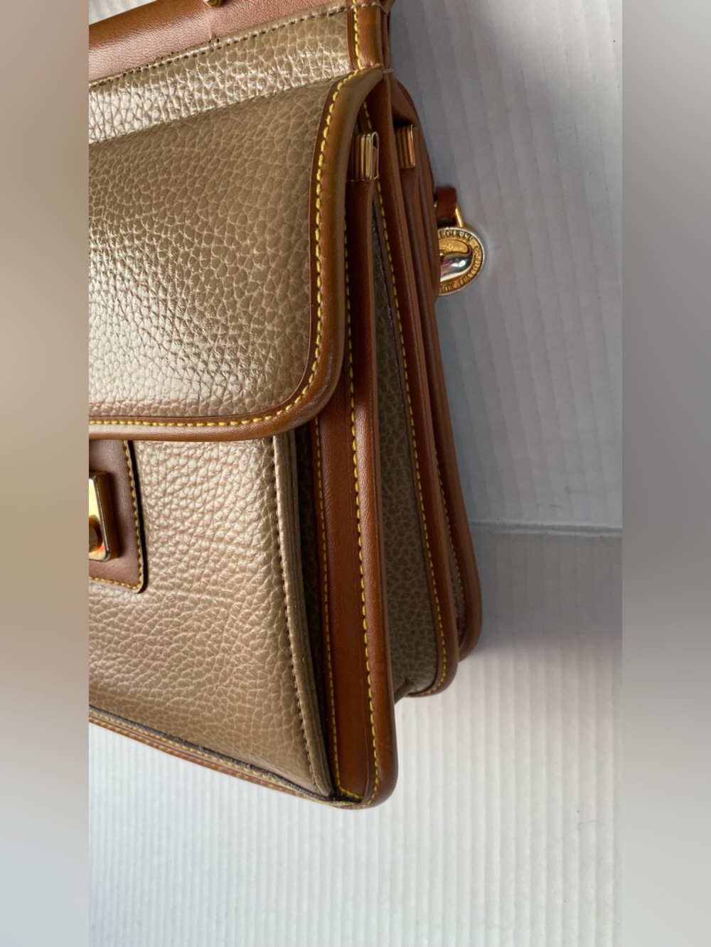 Vintage Dooney & Bourke AWL Olive Leather Top Handle Crossbody Bag - Picture 11 of 14